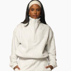 437 The Quarter Zip in Cloud Size M